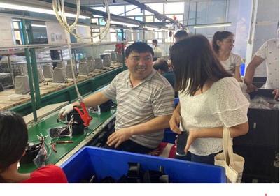 两张录取通知书背后的真相——两位新疆姑娘用180份采访笔录铺碎弥天大谎